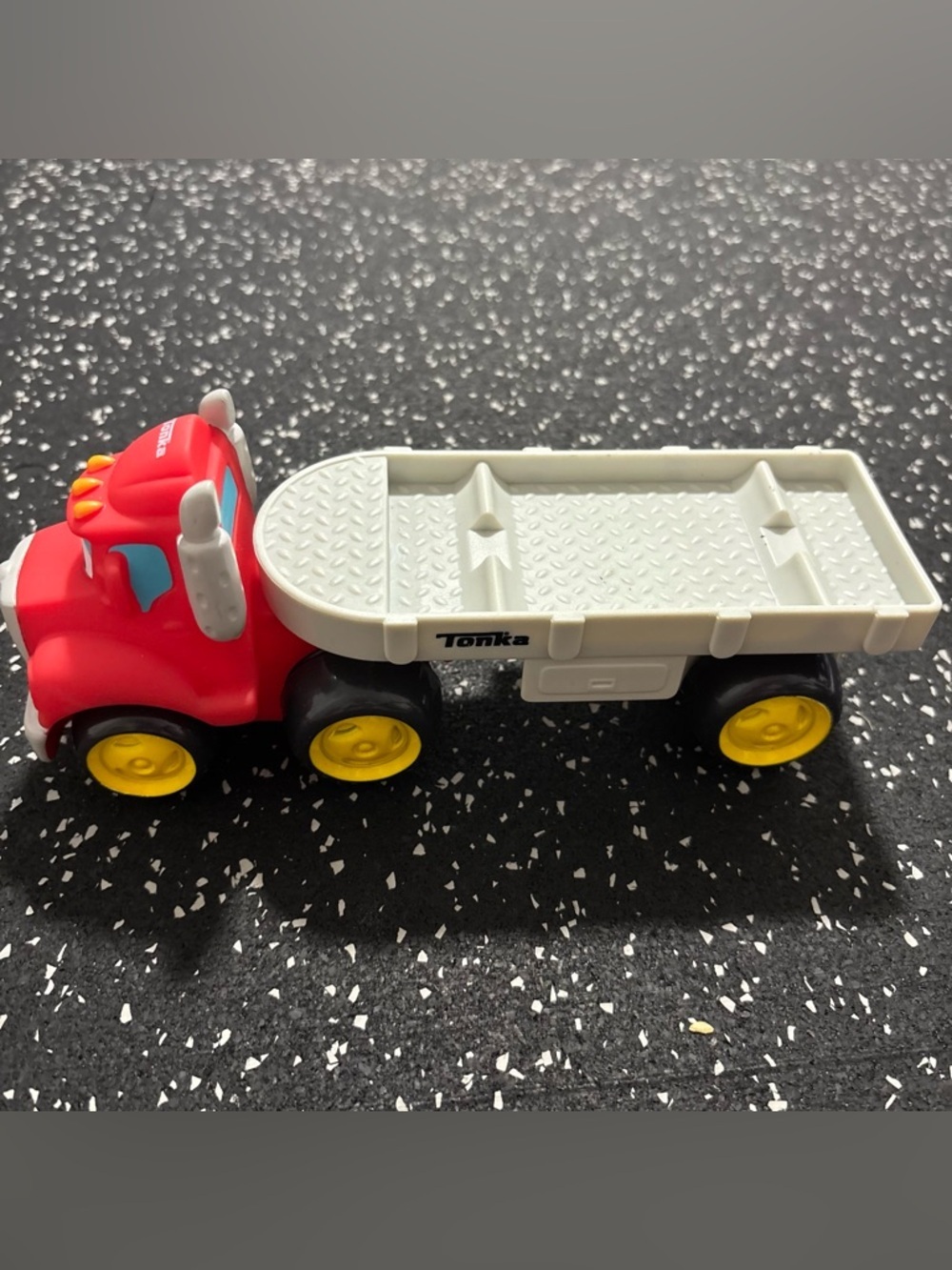 Tonka "Chuck and Friends" Red Car Carrier w/ 2 Green ATVs